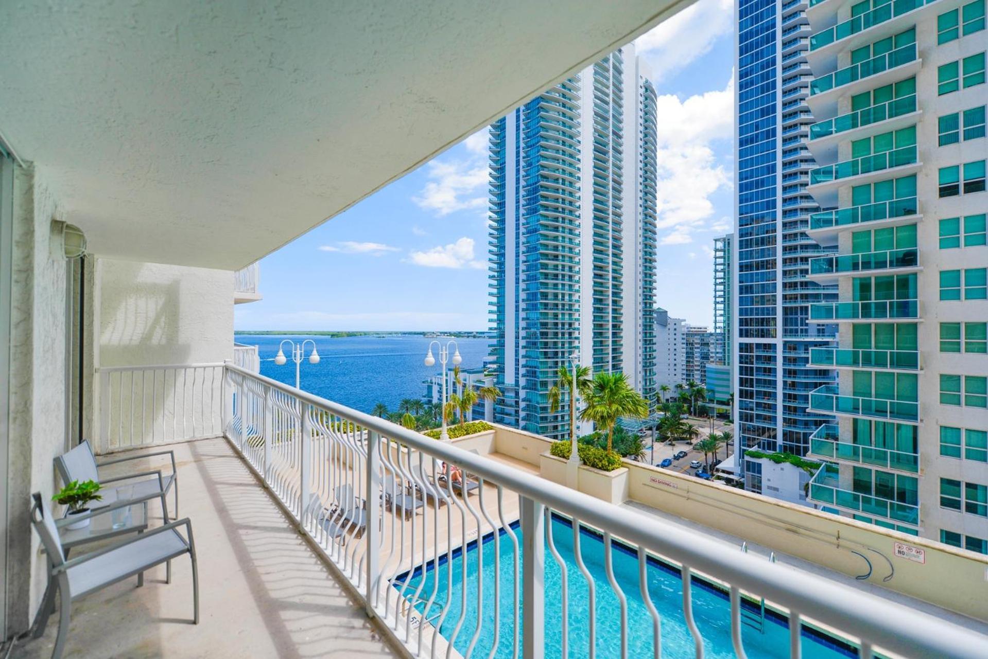 Ocean View Exquisite 1 Bedroom Condo With Free Parking Miami Kültér fotó