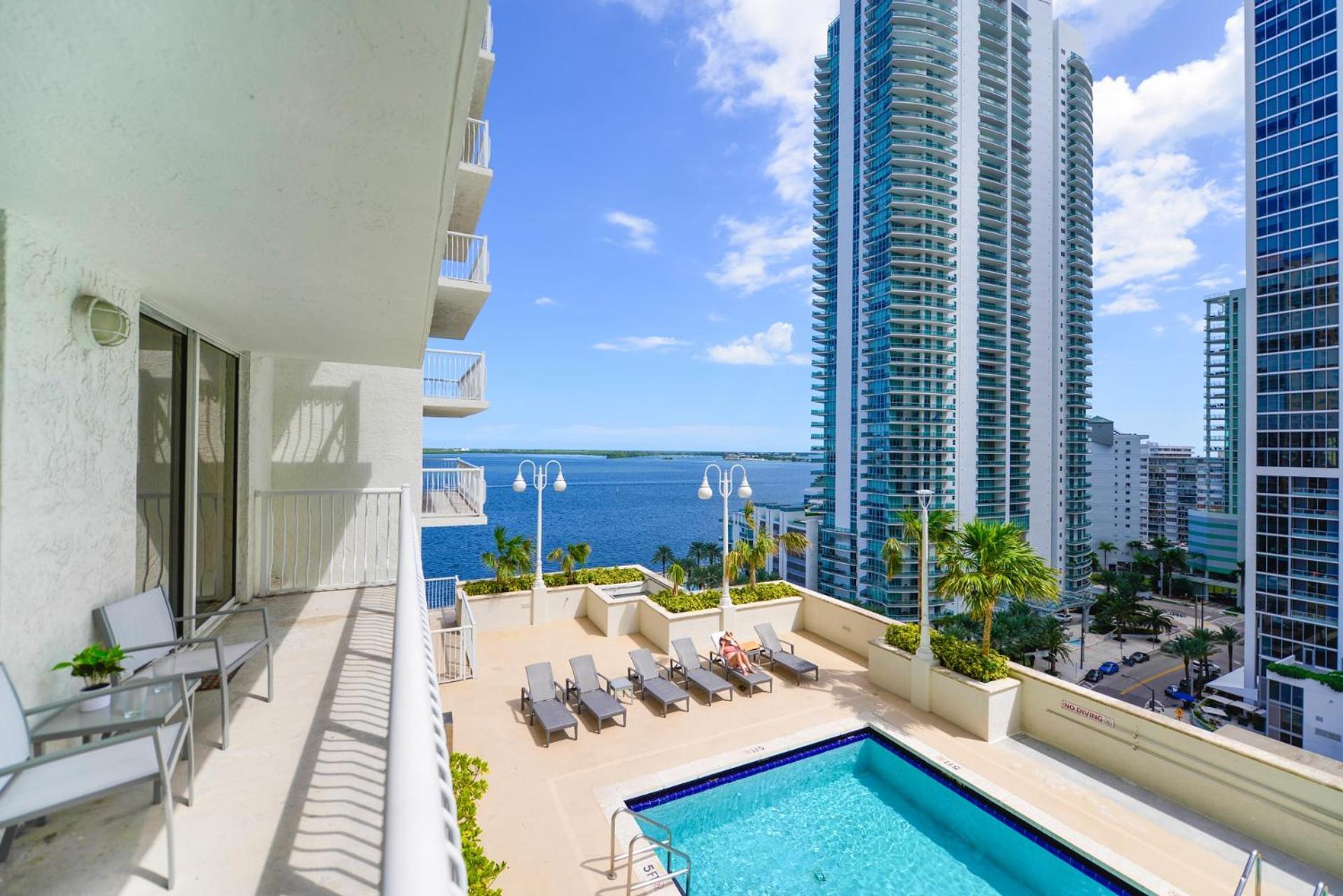 Ocean View Exquisite 1 Bedroom Condo With Free Parking Miami Kültér fotó